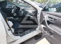 2017 Nissan ALTIMA photo