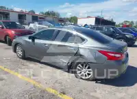 2017 Nissan ALTIMA фото