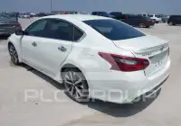 2017 Nissan ALTIMA фото