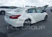 2017 Nissan ALTIMA photo