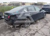 2017 Nissan ALTIMA photo