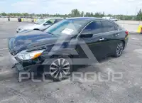 2017 Nissan ALTIMA фото
