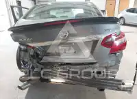 2017 Nissan ALTIMA photo