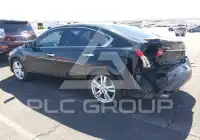 2017 Nissan ALTIMA фото
