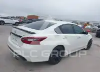 2017 Nissan ALTIMA photo