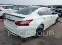 2017 Nissan ALTIMA photo