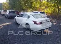 2017 Nissan ALTIMA фото