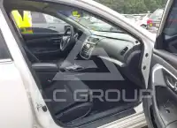 2017 Nissan ALTIMA фото