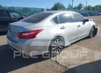 2017 Nissan ALTIMA фото