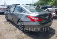 2017 Nissan ALTIMA photo