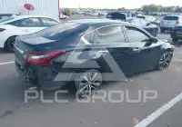 2017 Nissan ALTIMA фото