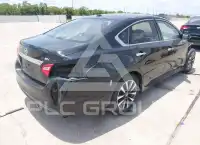 2017 Nissan ALTIMA фото