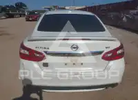 2017 Nissan ALTIMA photo