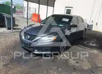2017 Nissan ALTIMA фото