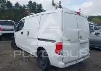 2017 Nissan NV 200 фото