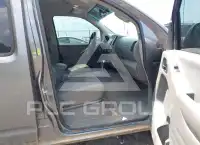 2017 Nissan FRONTIER фото