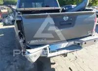 2017 Nissan FRONTIER фото