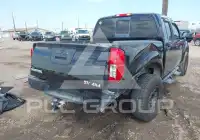 2017 Nissan FRONTIER фото
