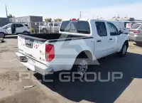 2017 Nissan FRONTIER фото
