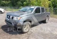 2017 Nissan FRONTIER фото