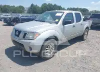 2017 Nissan FRONTIER фото