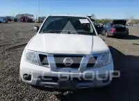 2017 Nissan FRONTIER фото