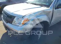 2017 Nissan FRONTIER фото