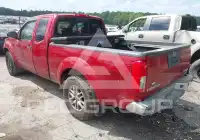2017 Nissan FRONTIER photo