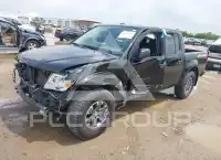2017 Nissan FRONTIER фото