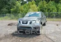 2017 Nissan FRONTIER фото