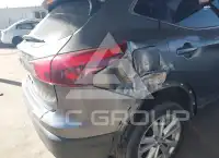 2017 Nissan ROGUE фото