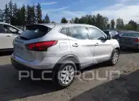 2017 Nissan ROGUE photo