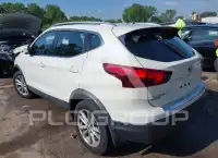 2017 Nissan ROGUE фото