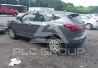 2017 Nissan ROGUE photo