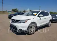 2017 Nissan ROGUE photo