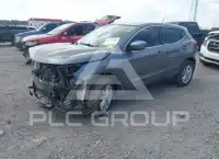 2017 Nissan ROGUE photo