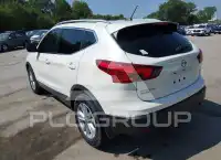 2017 Nissan ROGUE photo