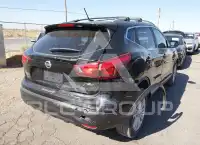 2017 Nissan ROGUE photo