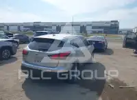 2017 Nissan ROGUE photo