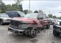 2017 Nissan TITAN фото