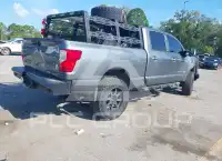 2017 Nissan TITAN photo