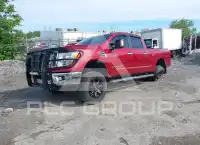 2017 Nissan TITAN photo
