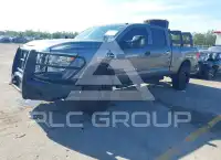 2017 Nissan TITAN photo