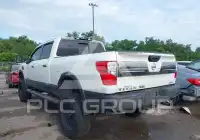 2017 Nissan TITAN фото