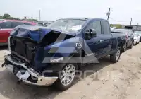 2017 Nissan TITAN фото