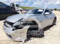 2017 Nissan 370Z фото