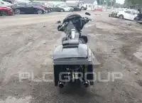 2017 Harley-Davidson FLHX фото