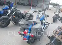 2017 Harley-Davidson FLSTC photo