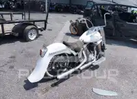 2017 Harley-Davidson FLSTC фото