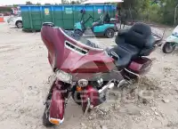 2017 Harley-Davidson FLHTK фото
